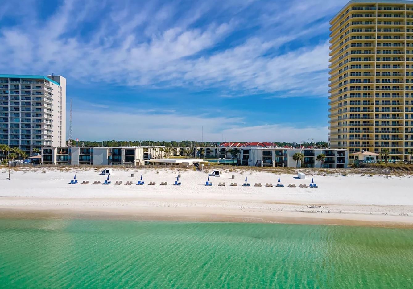Resort Sugar Beach Condos